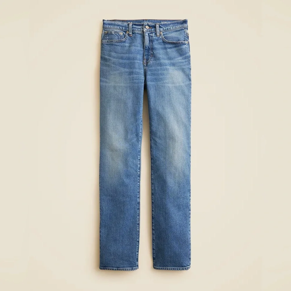 NWT J.Crew Petite Nipped Straight Jean in Stretch Bangkok Wash